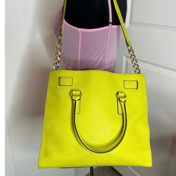 °。⋆♡ MICHAEL Michael Kors® Large Color Apple Leather (HB-21) - Picture 7 of 8